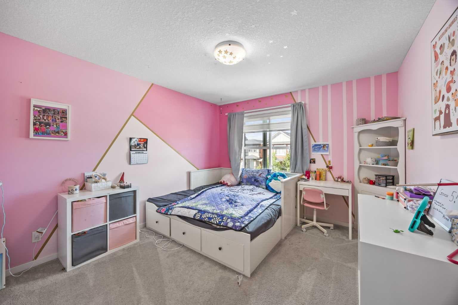 38 Seton Manor SE