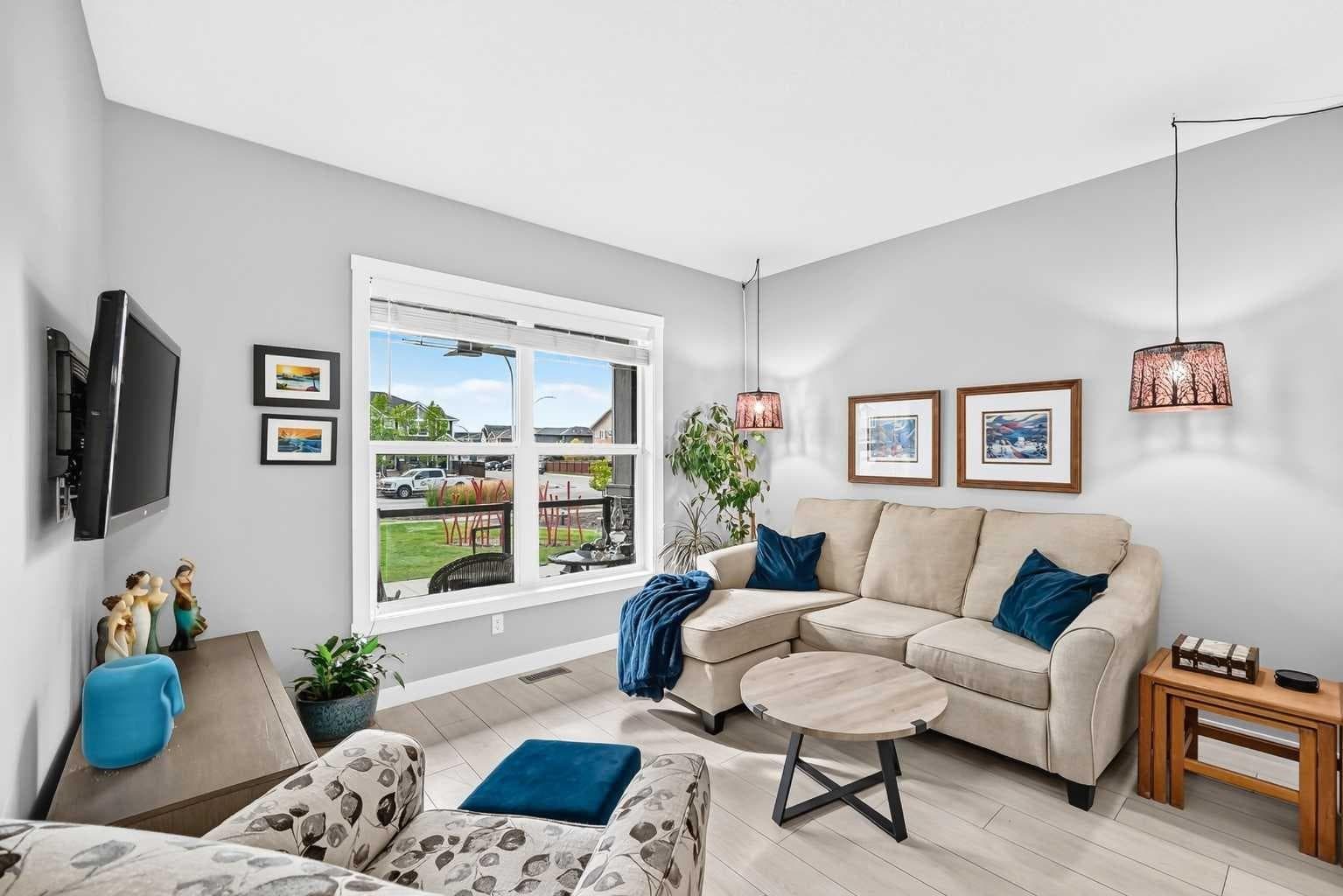 1213 Midpark Lane SW