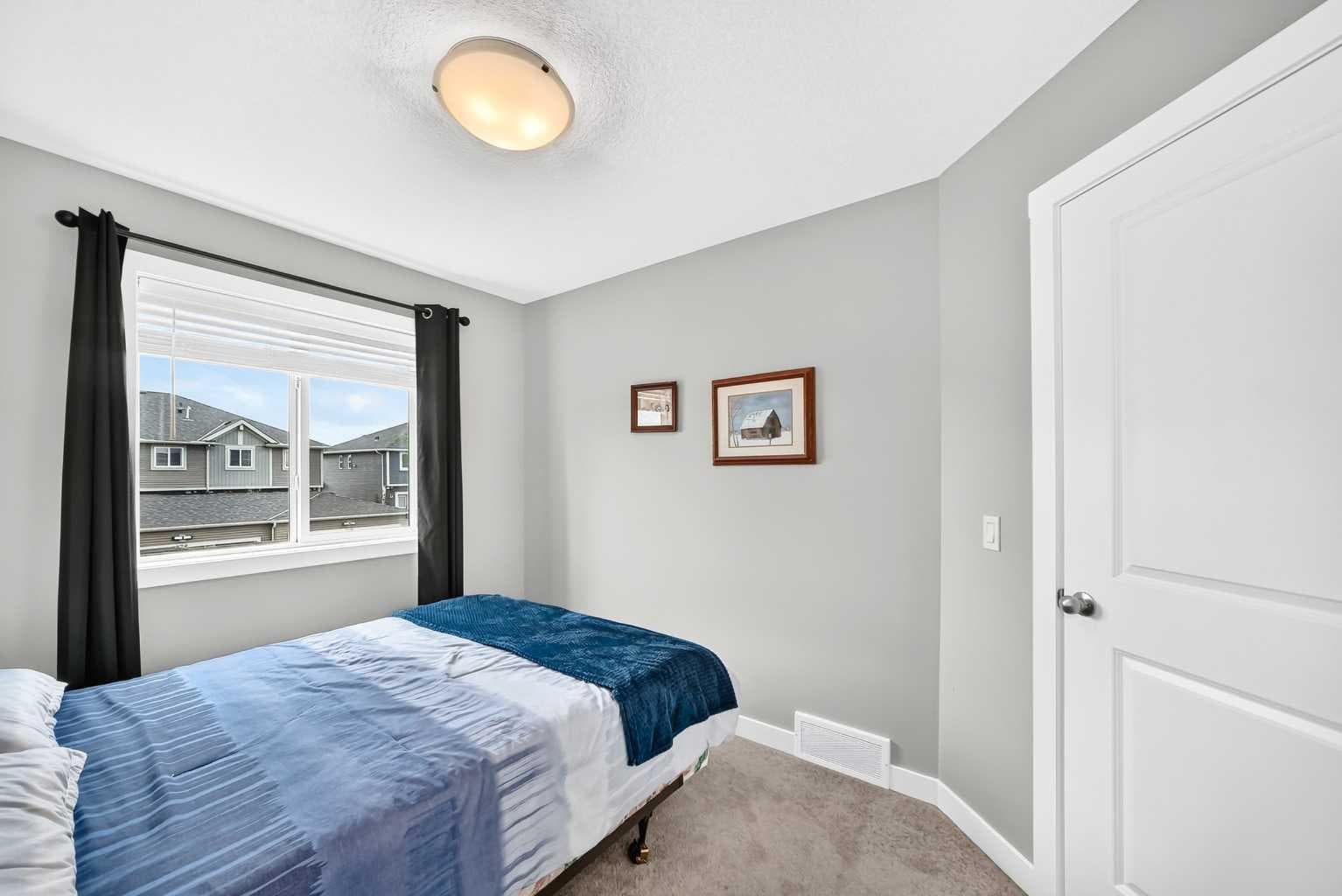 1213 Midpark Lane SW