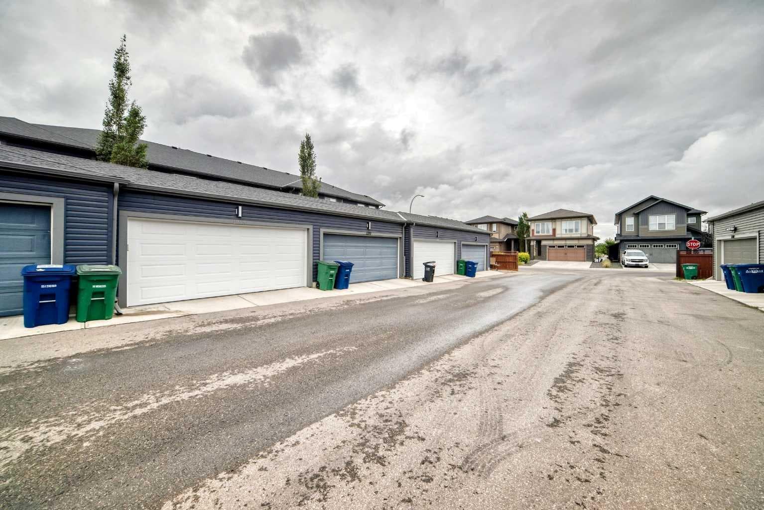 1213 Midpark Lane SW
