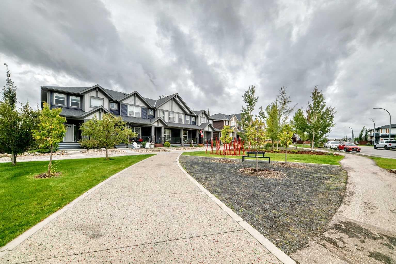 1213 Midpark Lane SW