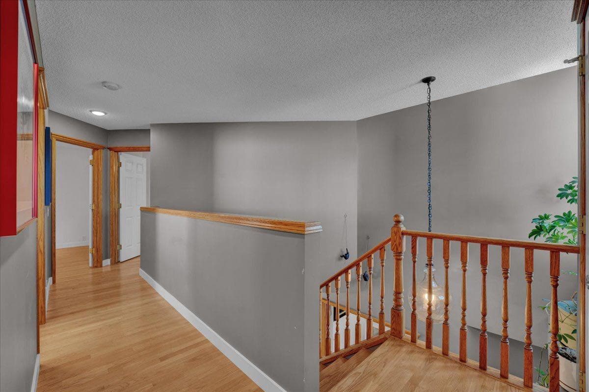 50 Springbank Crescent SW