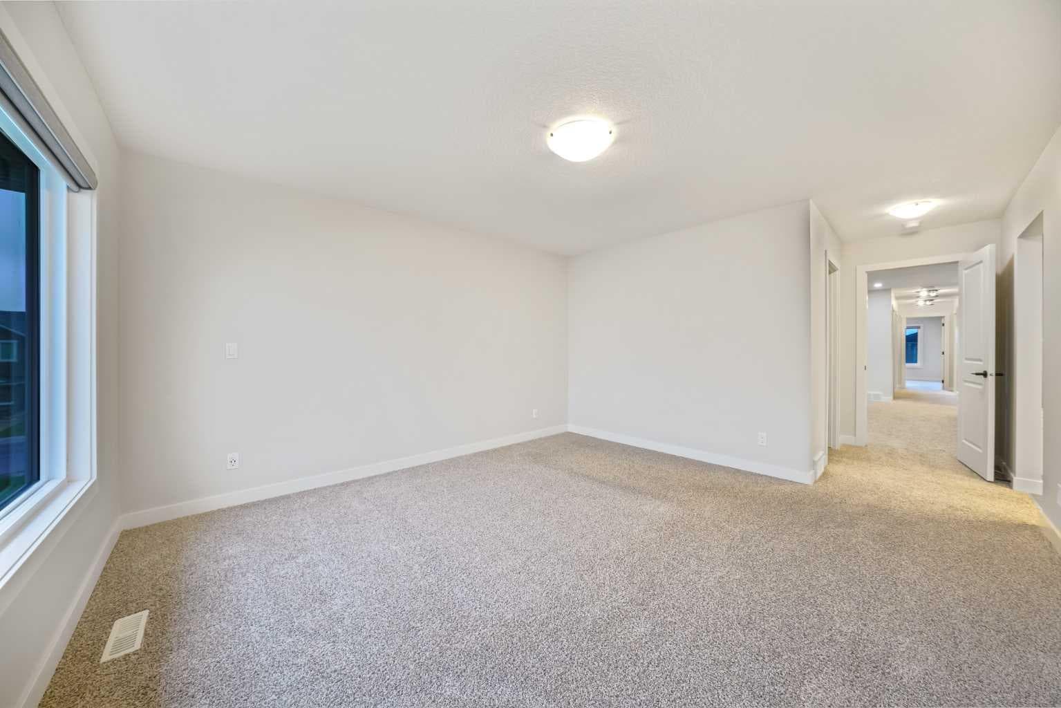 14 Rivercrest Common 