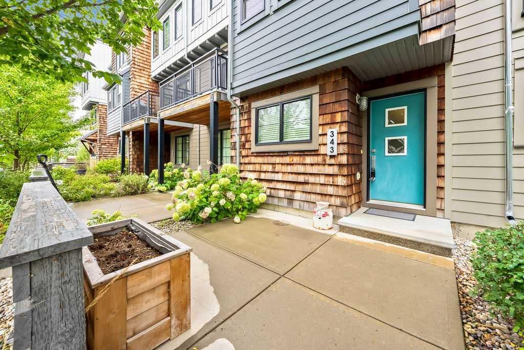 343 Walden Drive SE