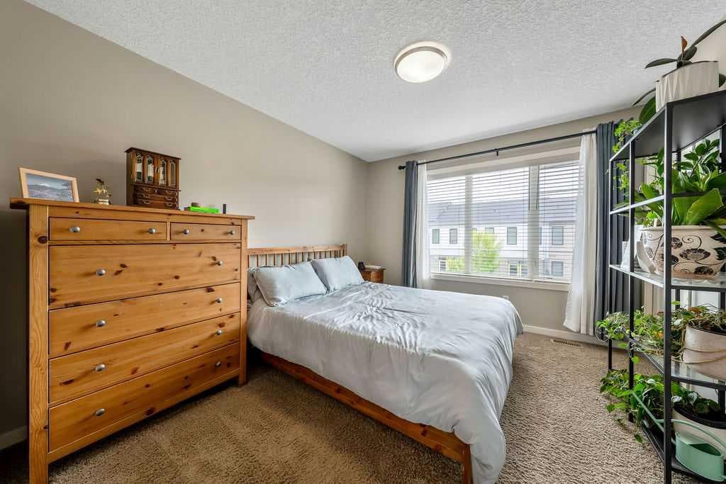 343 Walden Drive SE