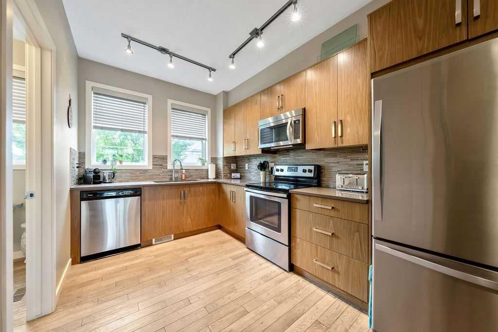 343 Walden Drive SE