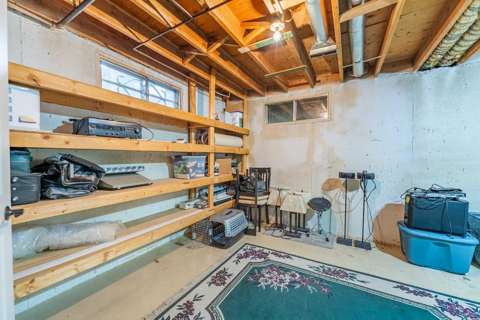 40 Fonda Crescent SE