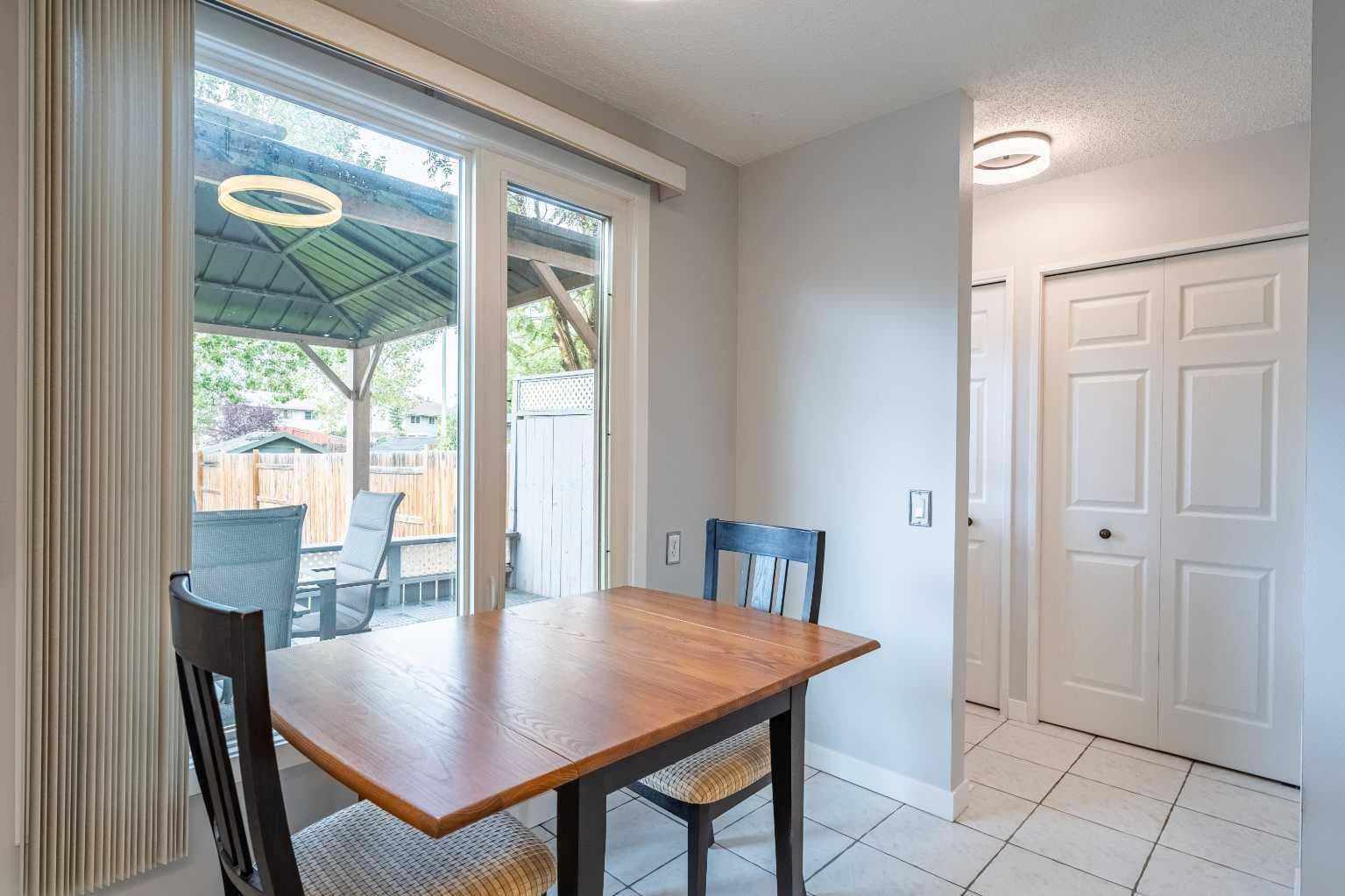 40 Fonda Crescent SE