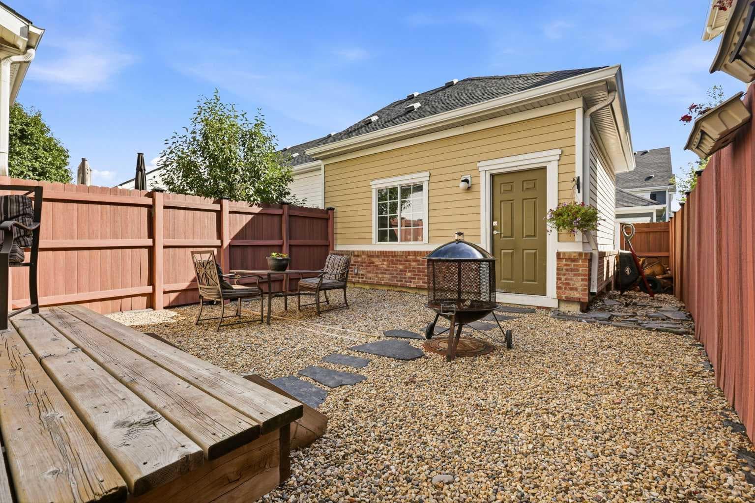 82 Dieppe Drive SW