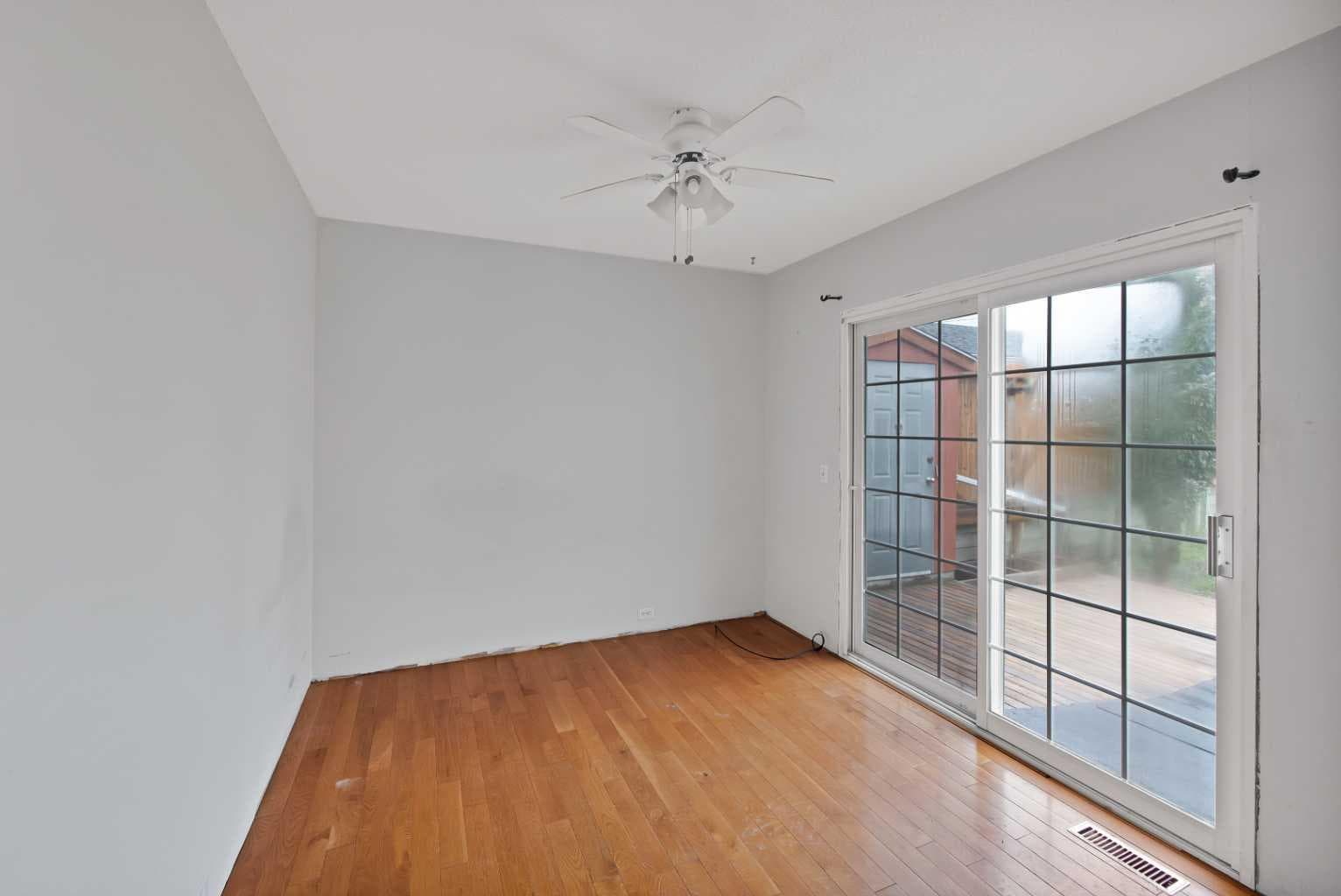 732 Sabrina Road SW