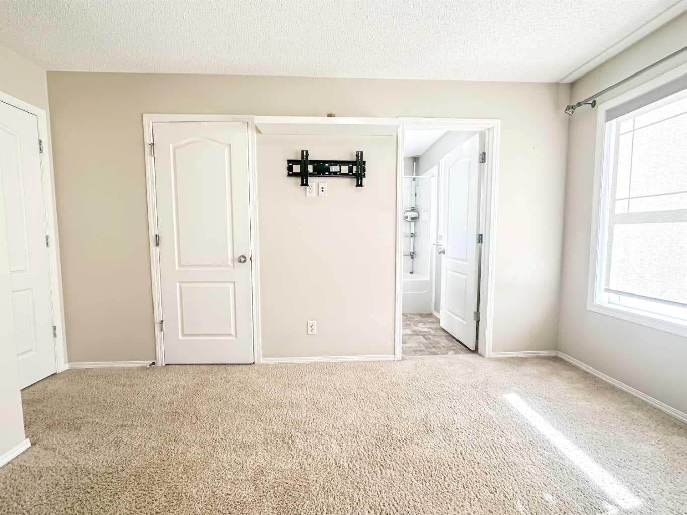 132 Cranberry Lane SE