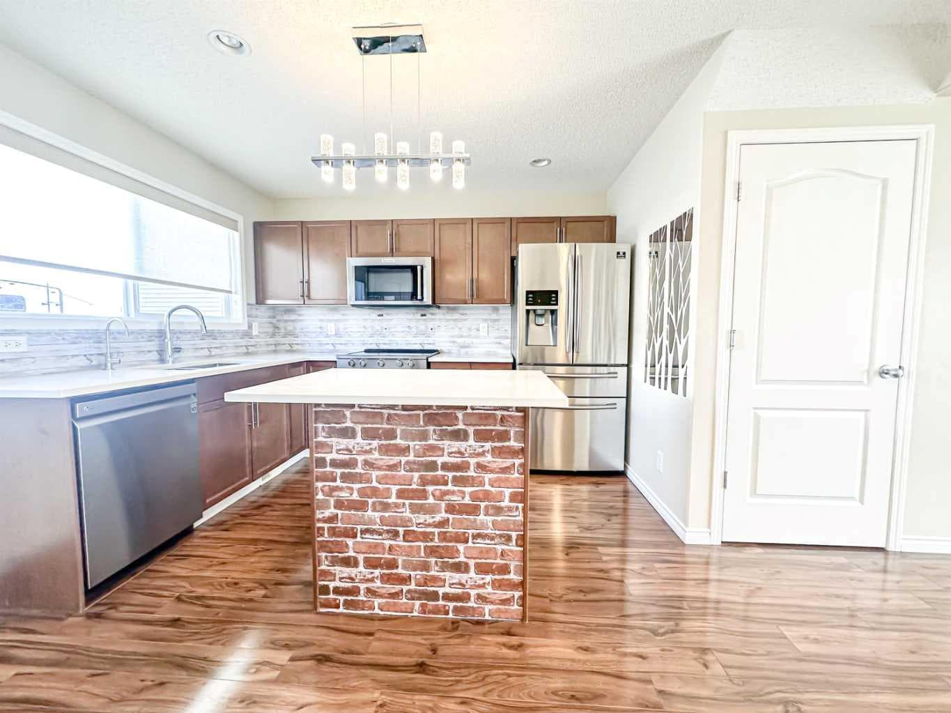 132 Cranberry Lane SE