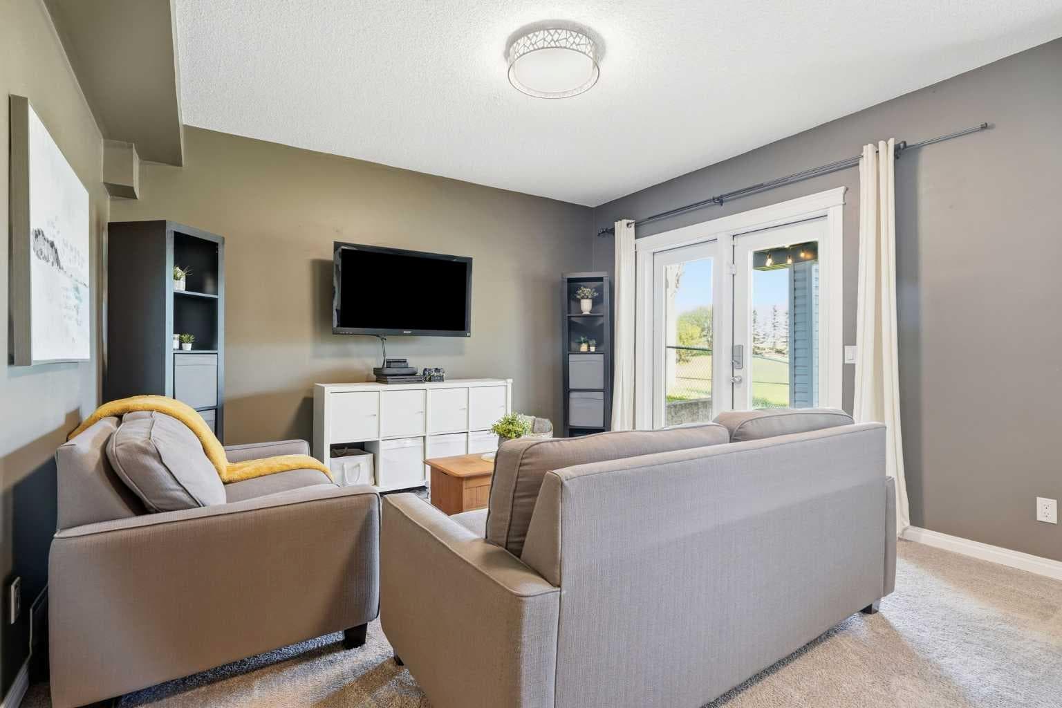 220 Springmere Place 