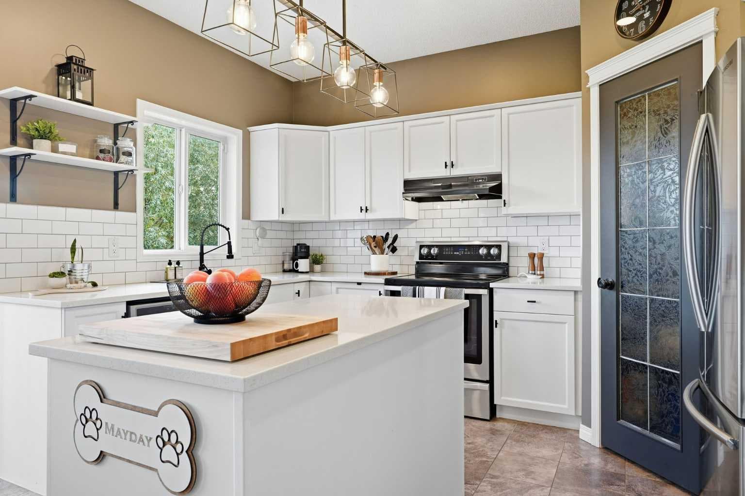 220 Springmere Place 