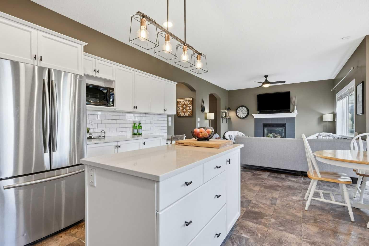 220 Springmere Place 