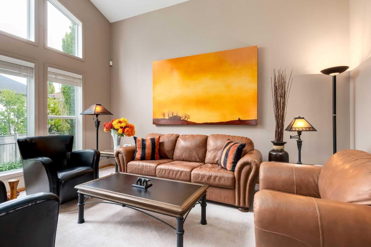 133 Strathlea Court SW