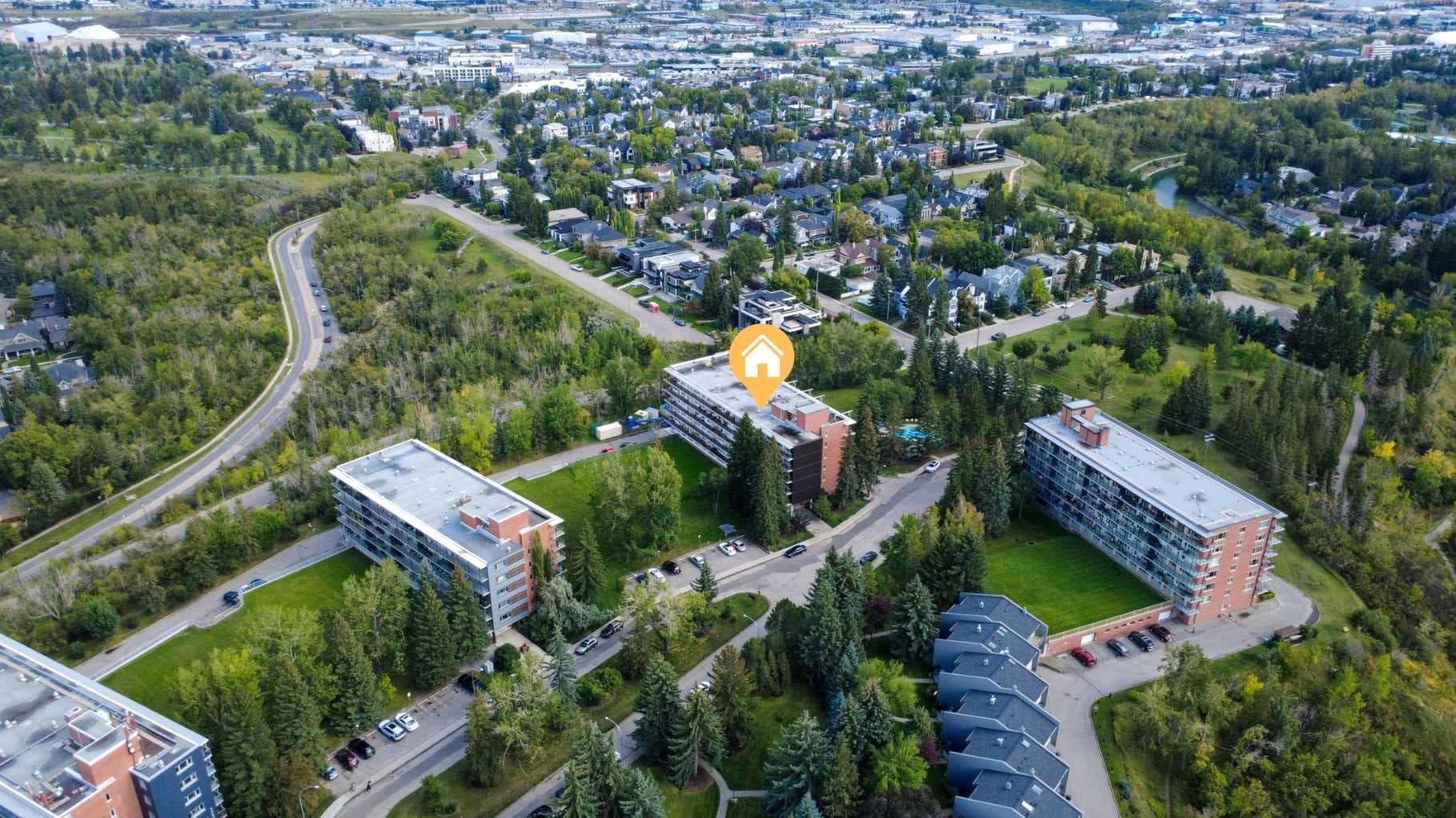204, 3316 Rideau Place SW