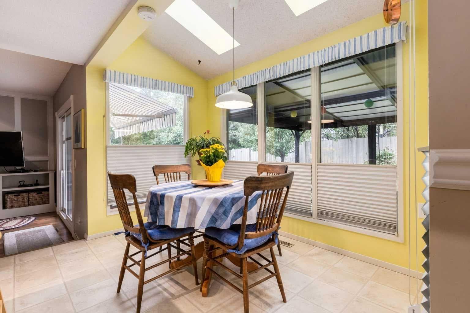 35 Millrise Way SW