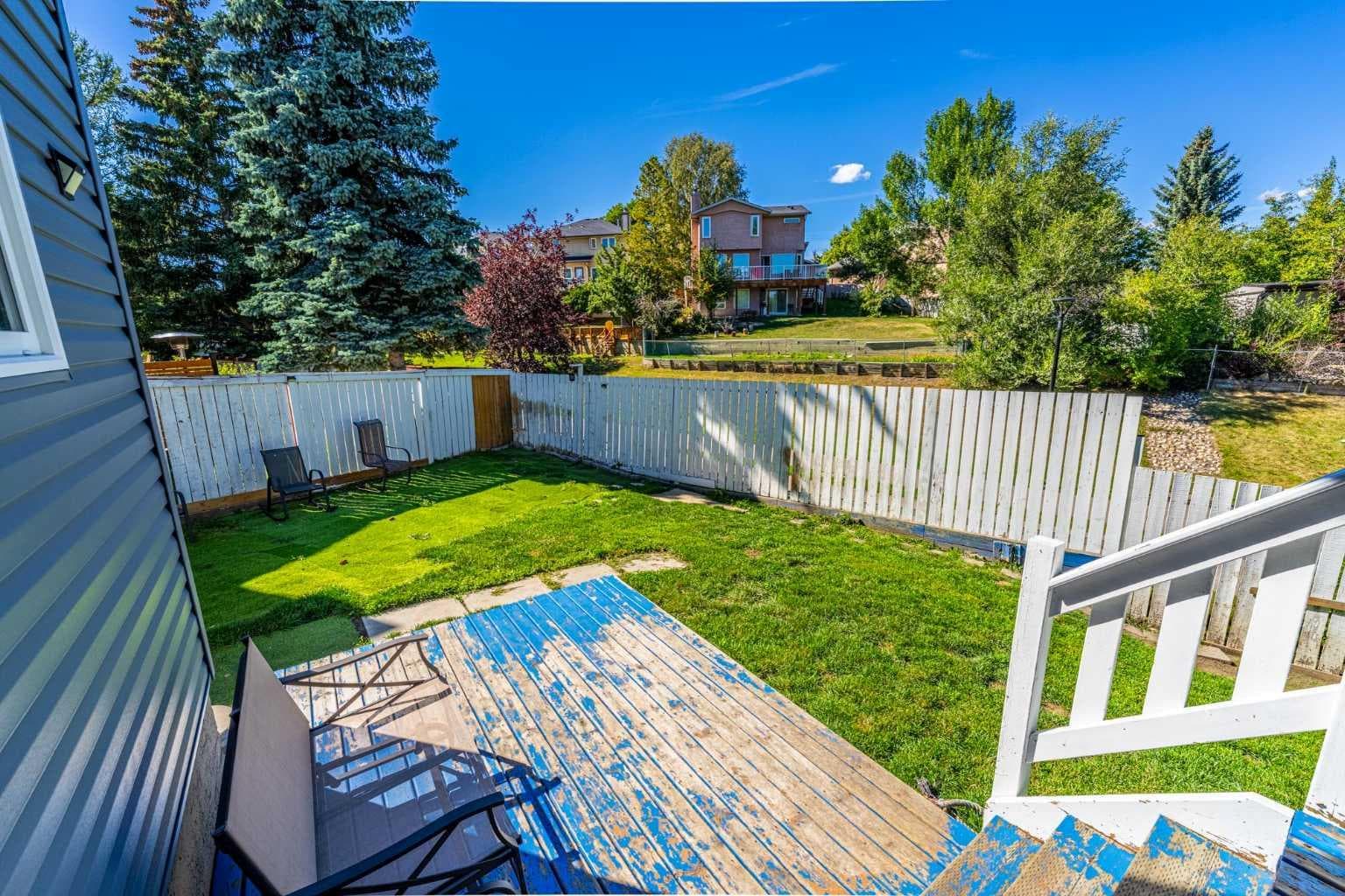 135 Sandarac Place NW