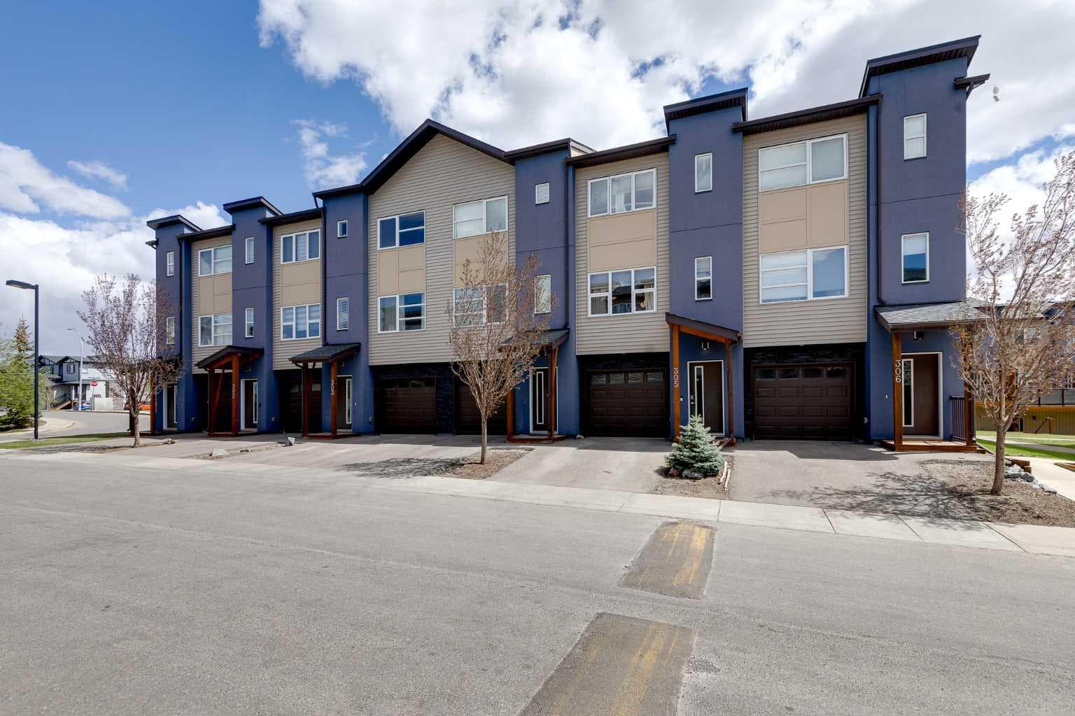 305, 2461 Baysprings Link SW