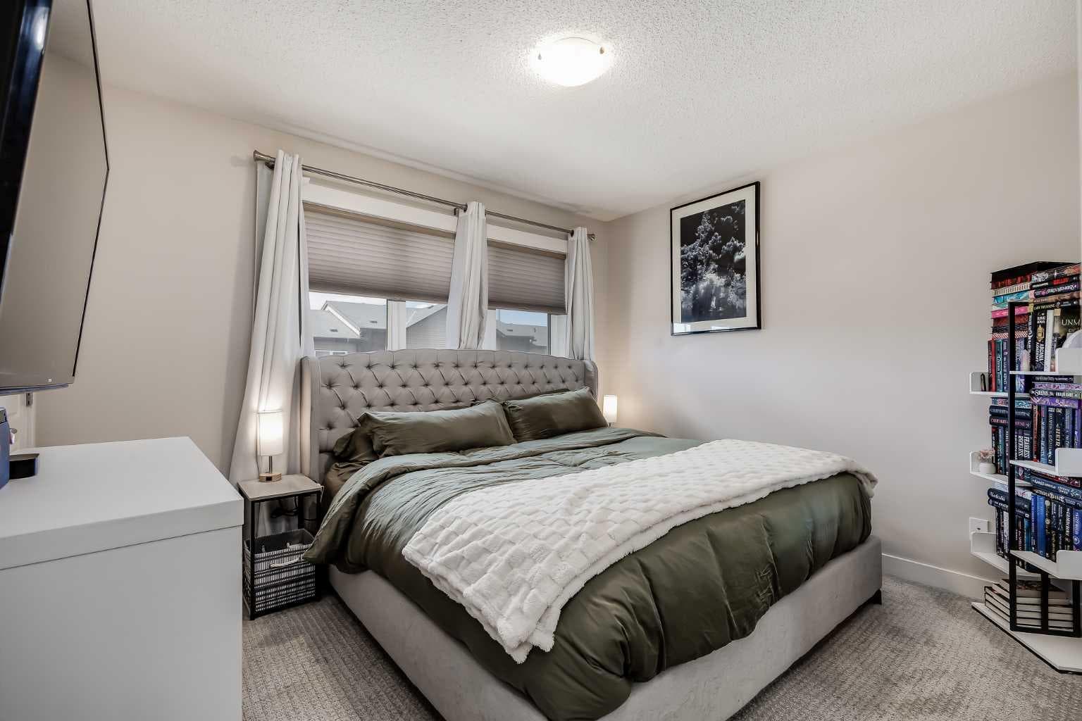 305, 2461 Baysprings Link SW