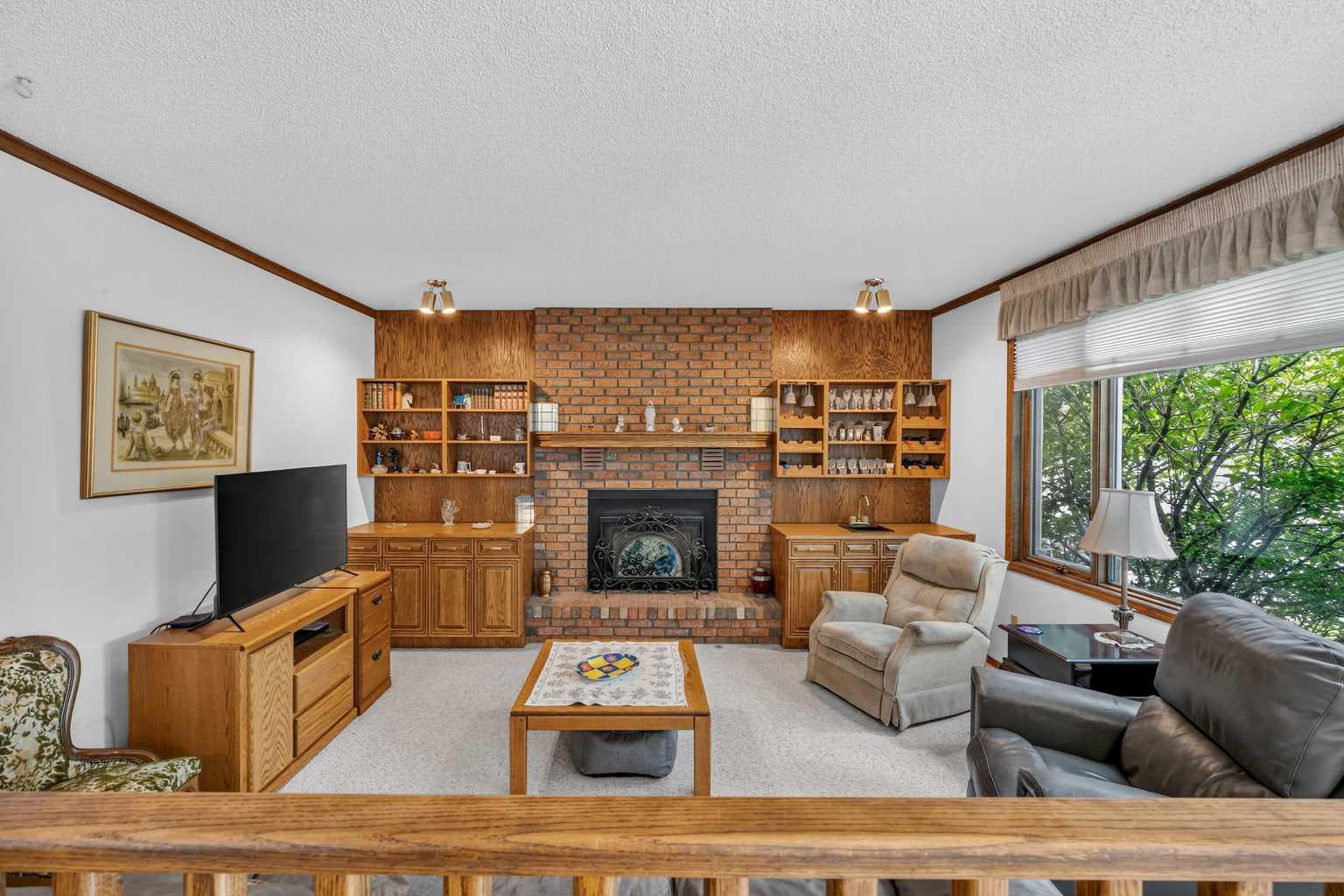 232 Hawkview Manor Circle NW