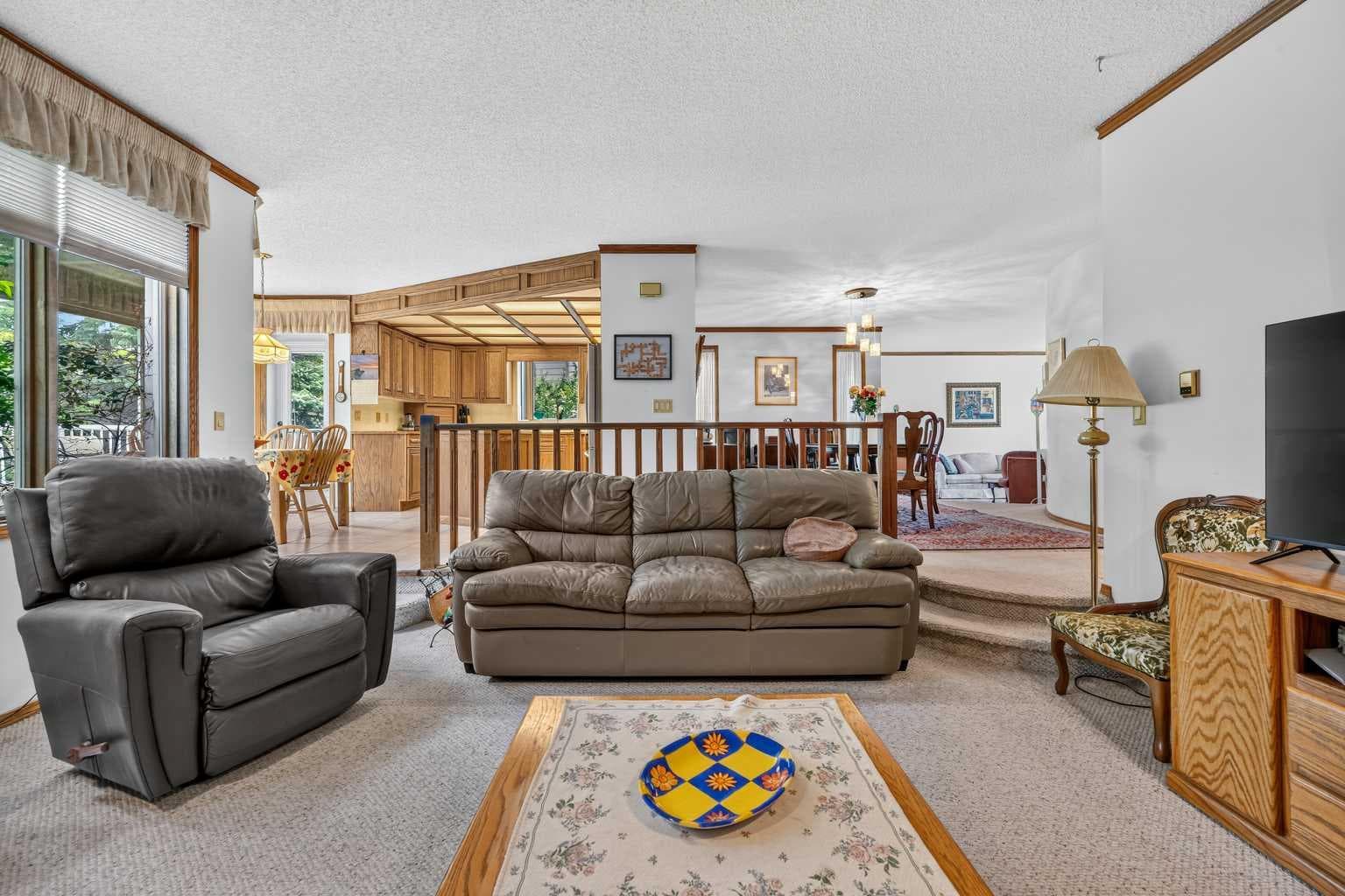 232 Hawkview Manor Circle NW