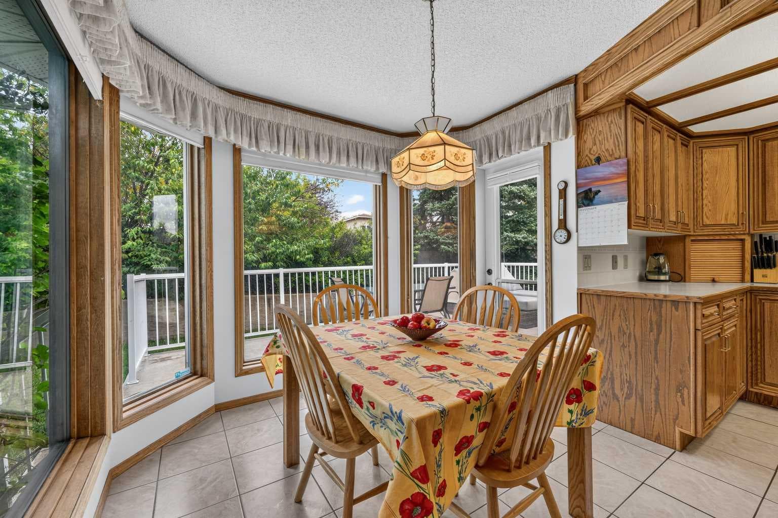 232 Hawkview Manor Circle NW