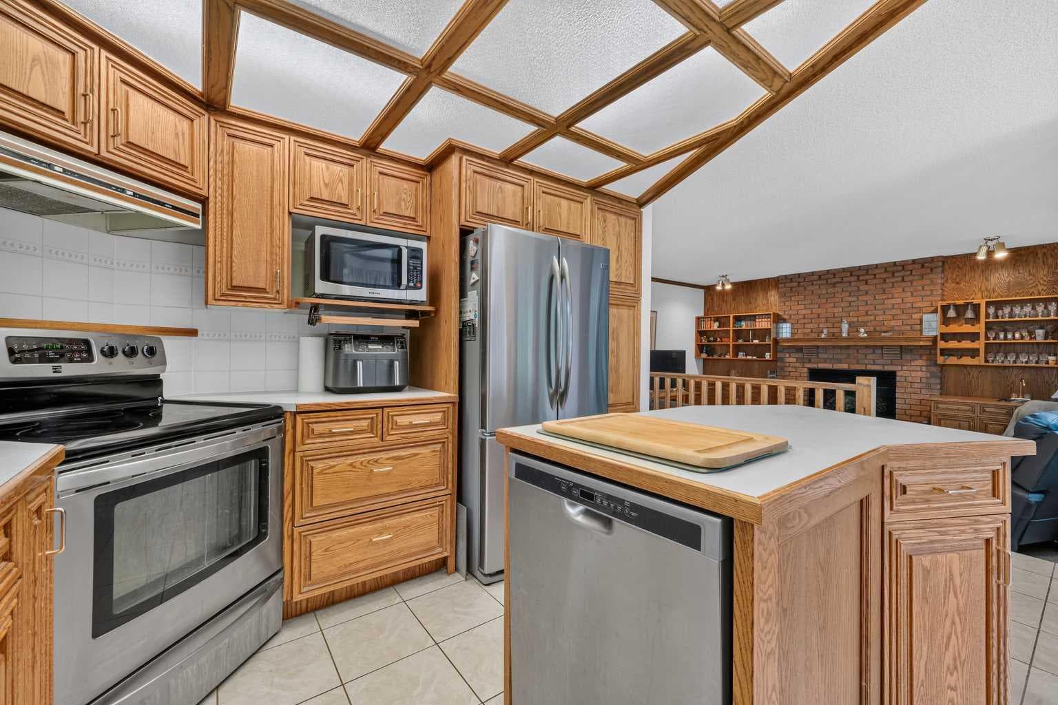 232 Hawkview Manor Circle NW