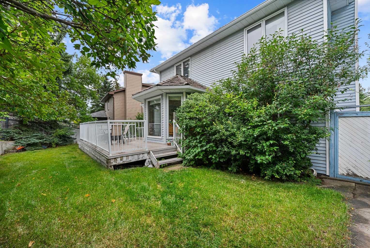 232 Hawkview Manor Circle NW