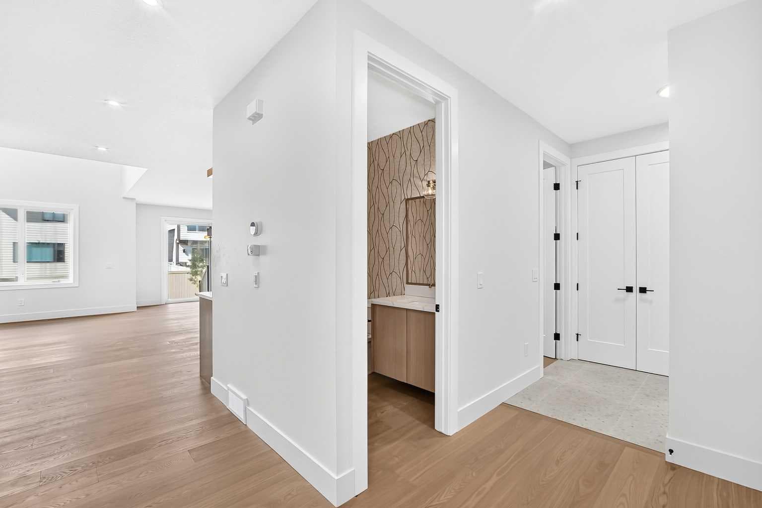 111 West Grove Gate SW