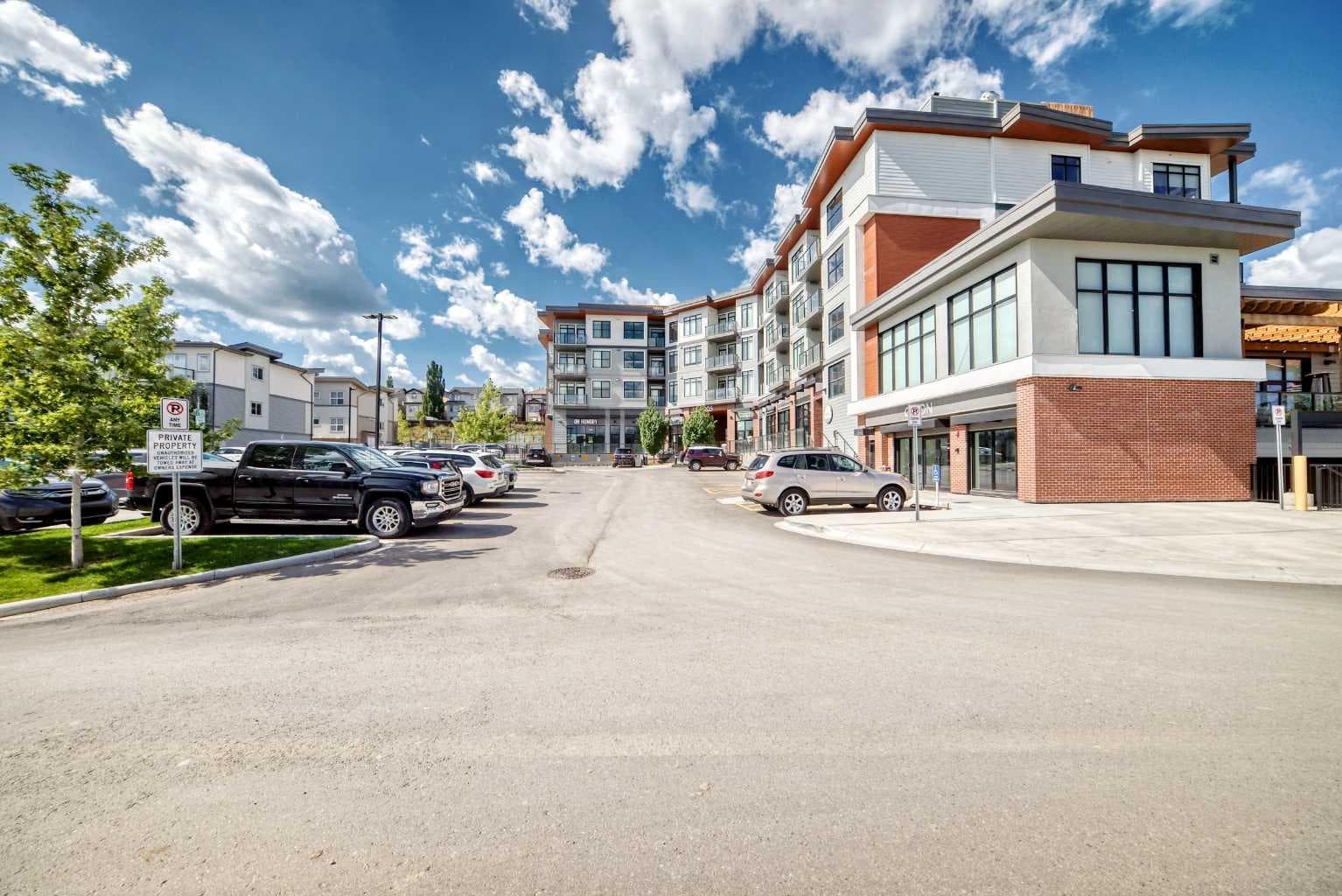 301, 205 Spring Creek Common SW