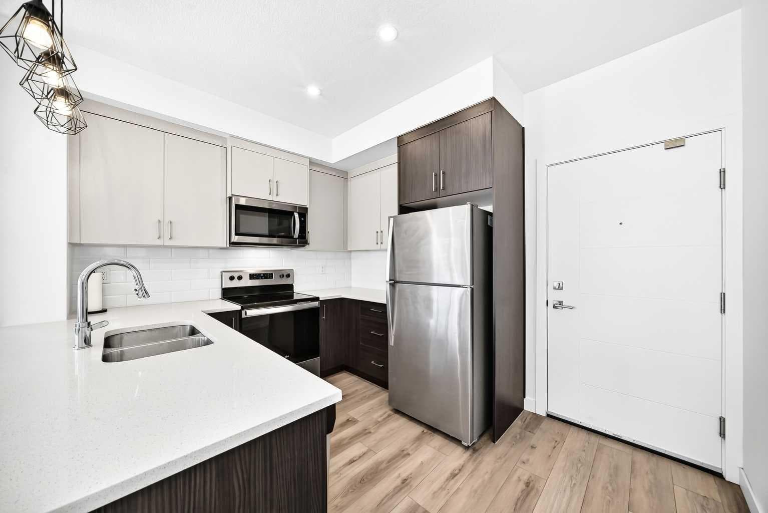 301, 205 Spring Creek Common SW