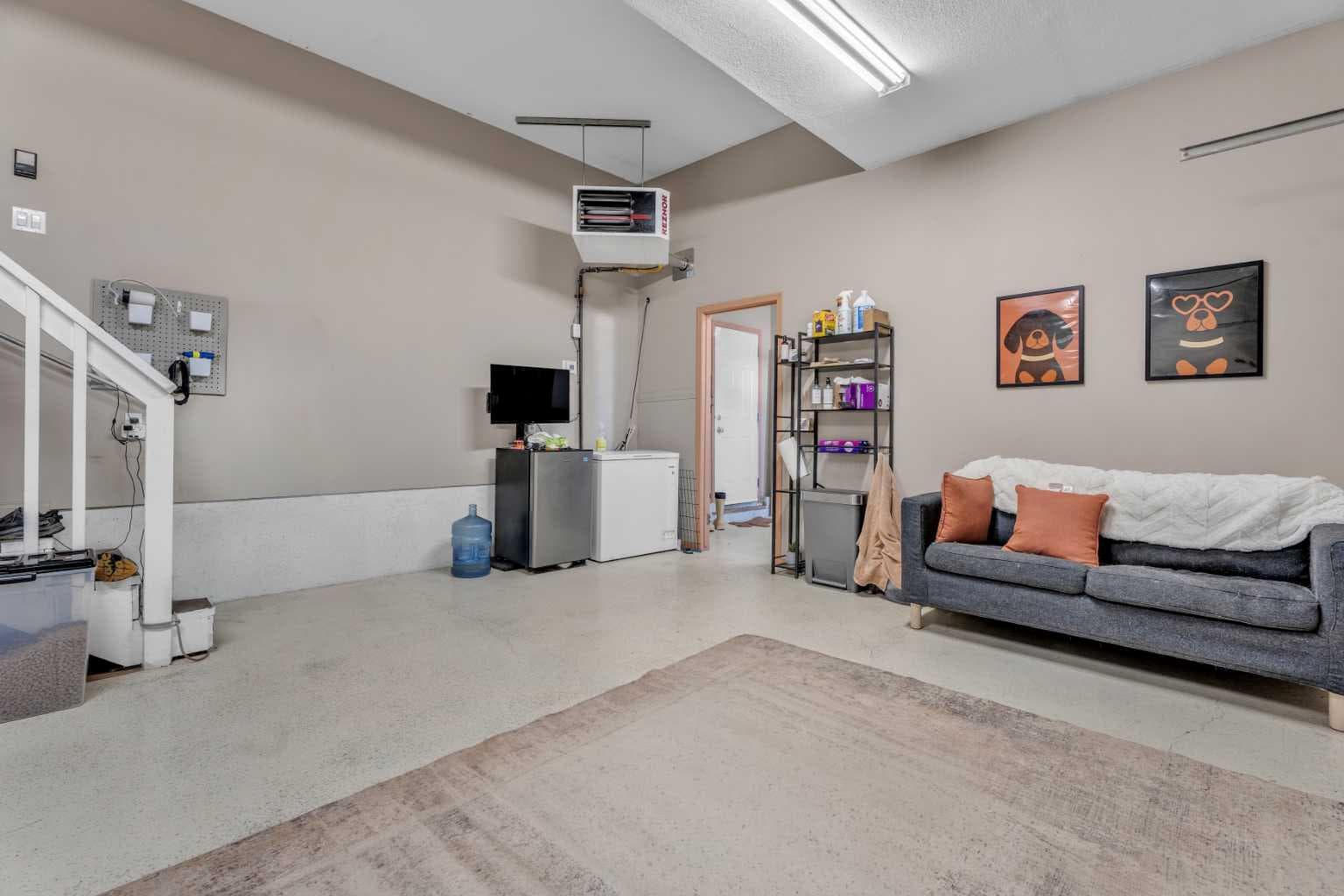 611 Cavendish Beach Bay 