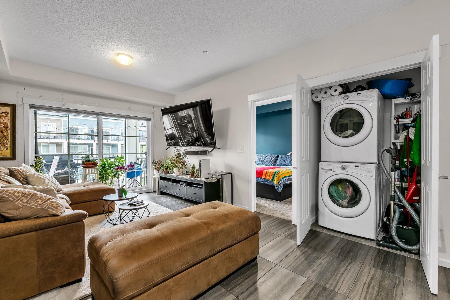 3305, 215 Legacy Boulevard SE
