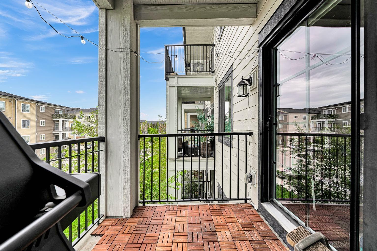 3305, 215 Legacy Boulevard SE