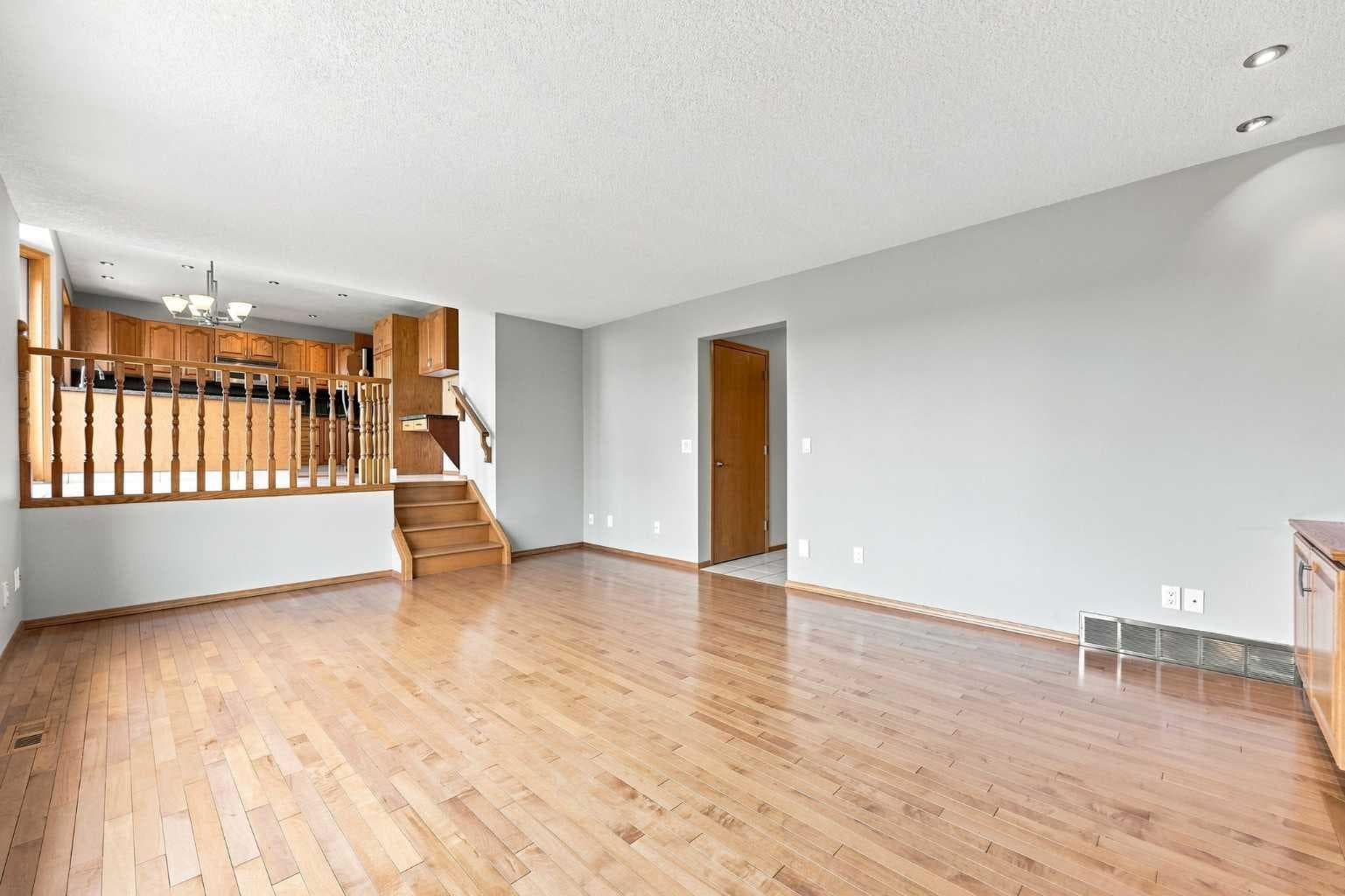 361 Santana Bay NW