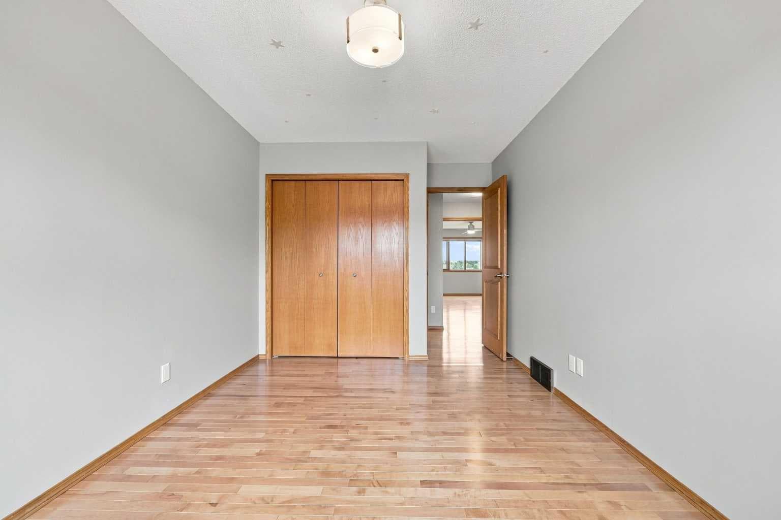 361 Santana Bay NW