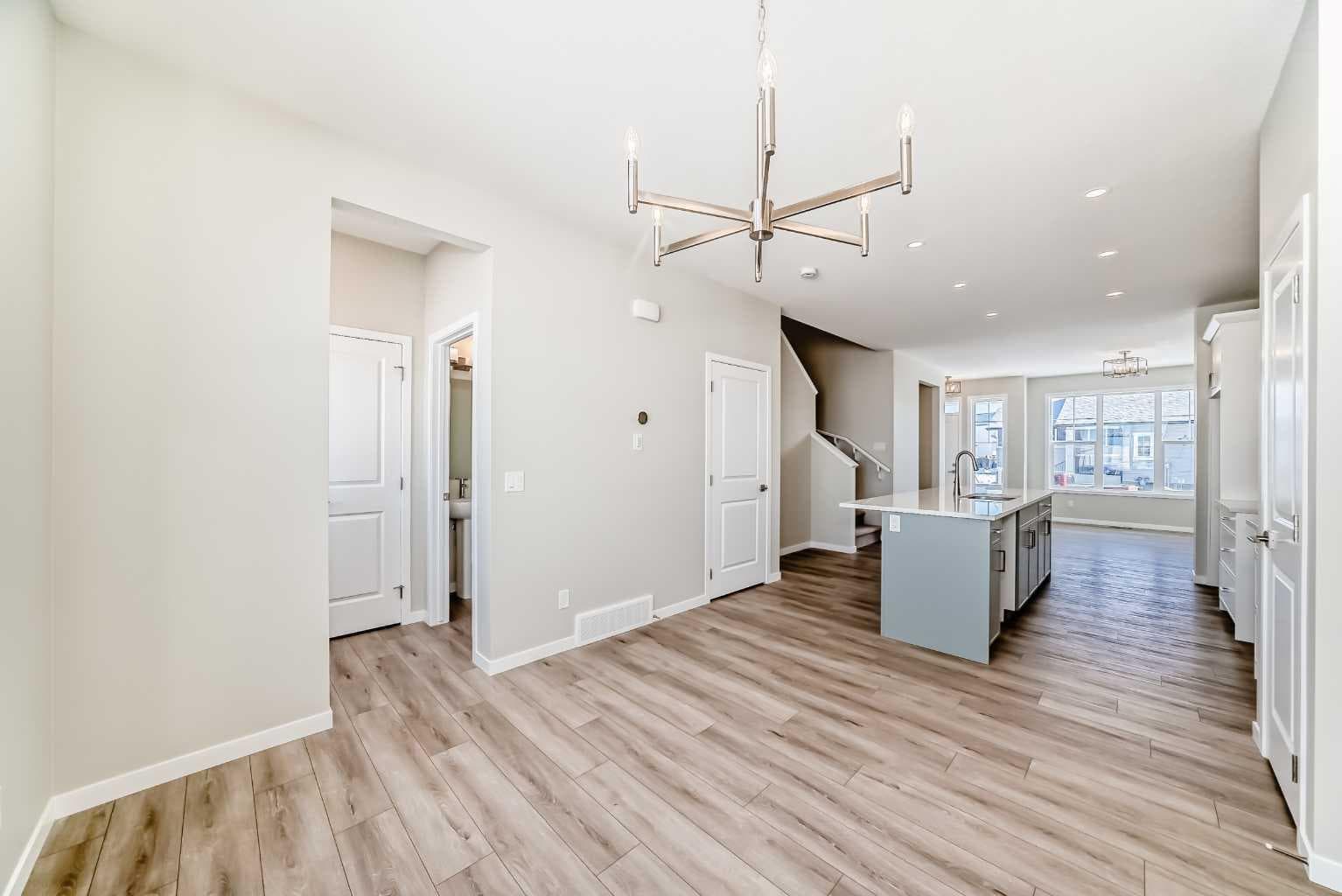 354 Ellen Park 