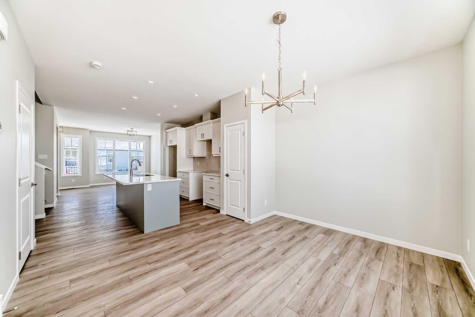 354 Ellen Park 