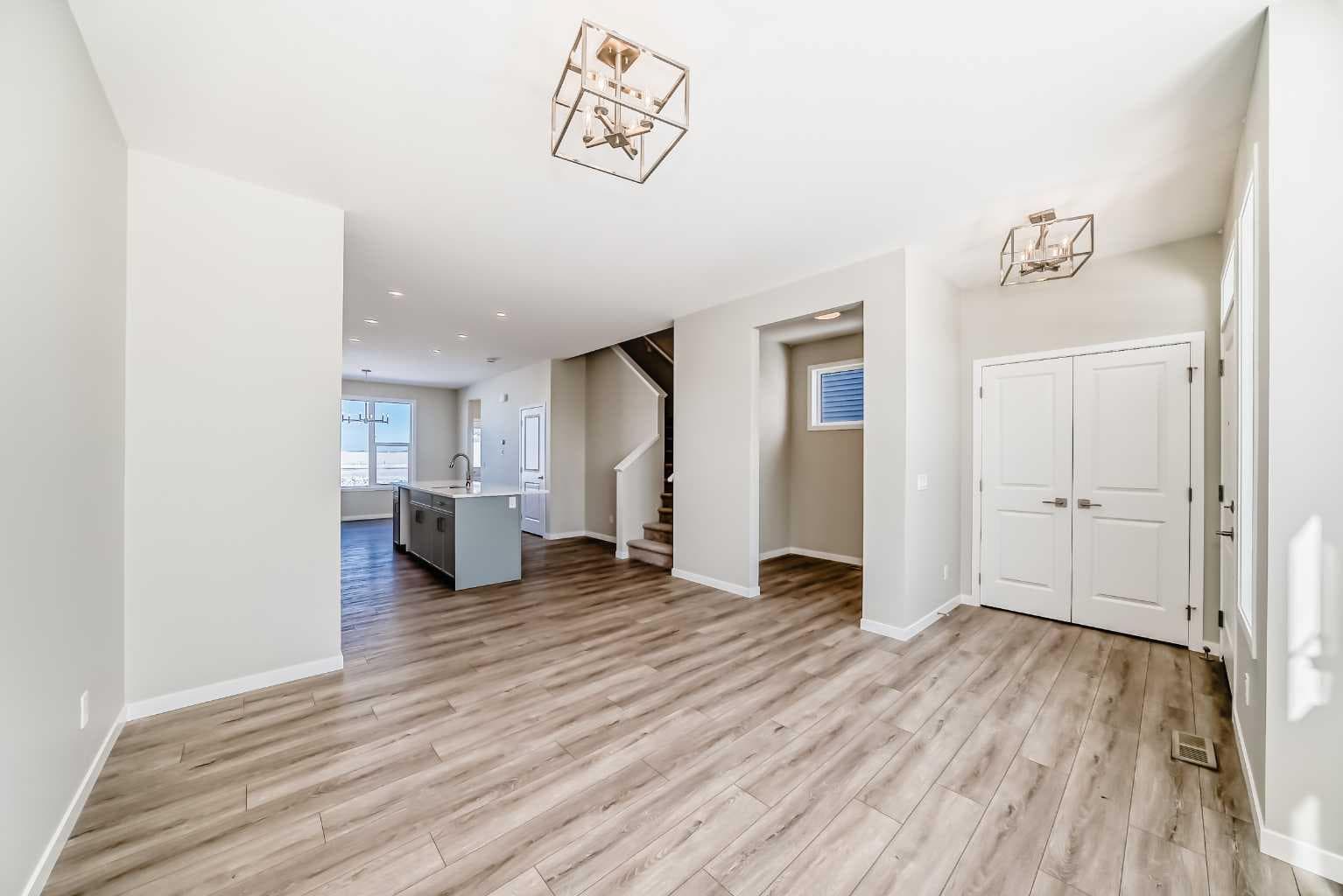 354 Ellen Park 