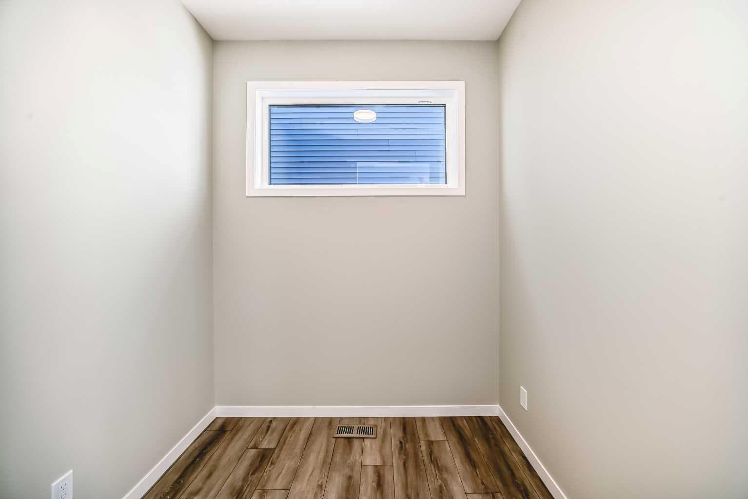 354 Ellen Park 