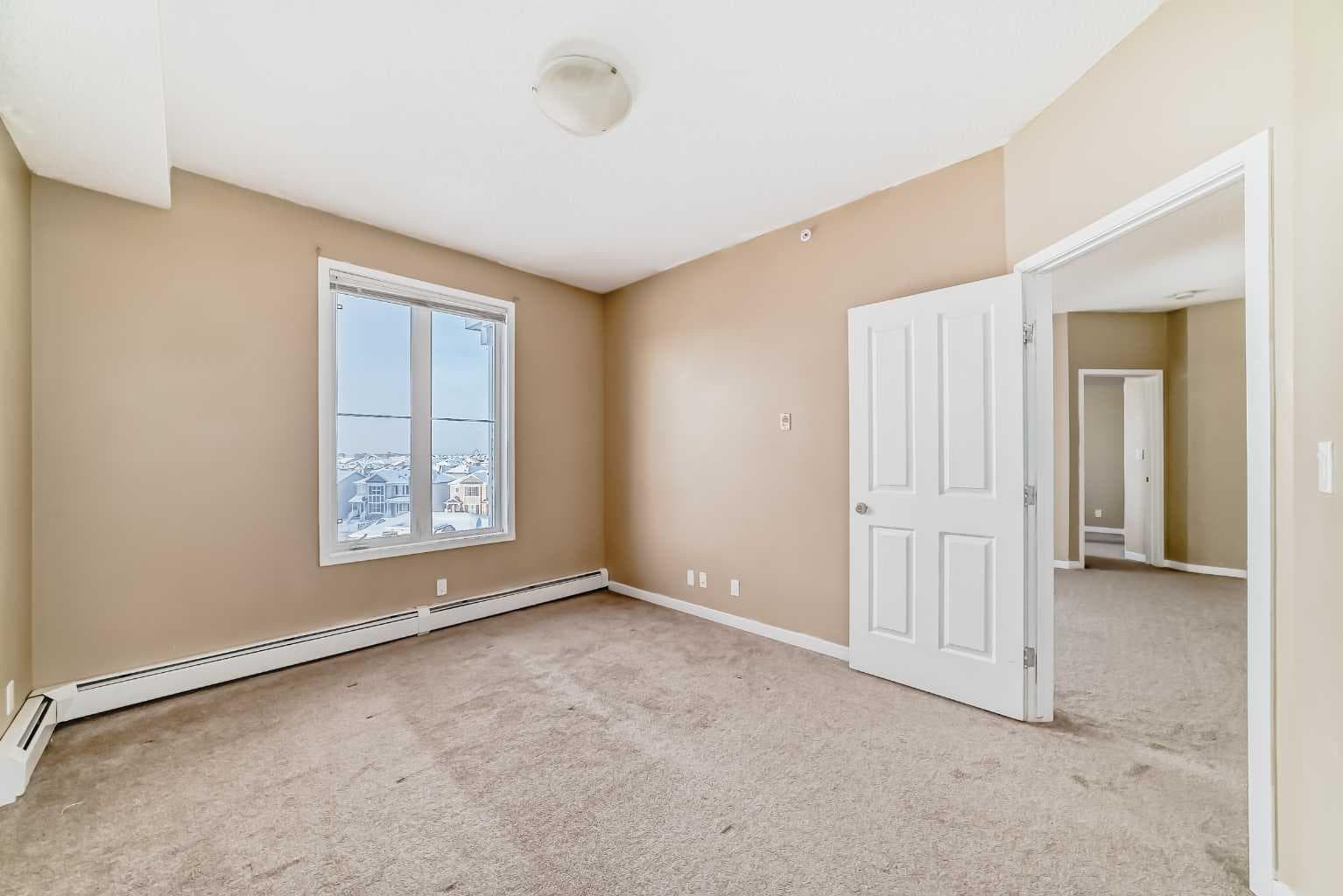 2413, 333 Taravista Drive NE