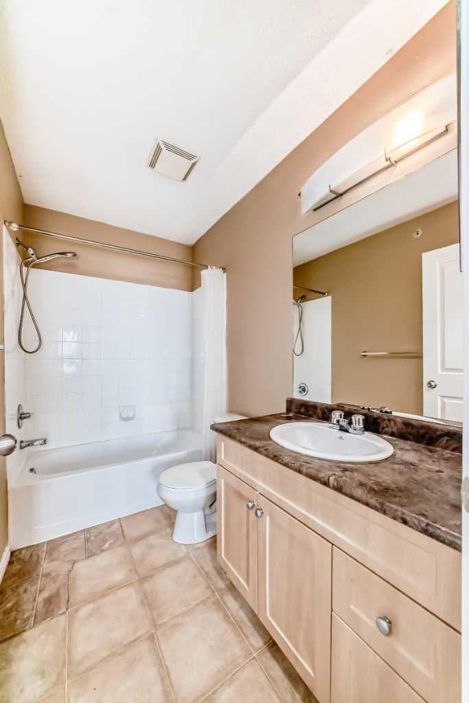 2413, 333 Taravista Drive NE