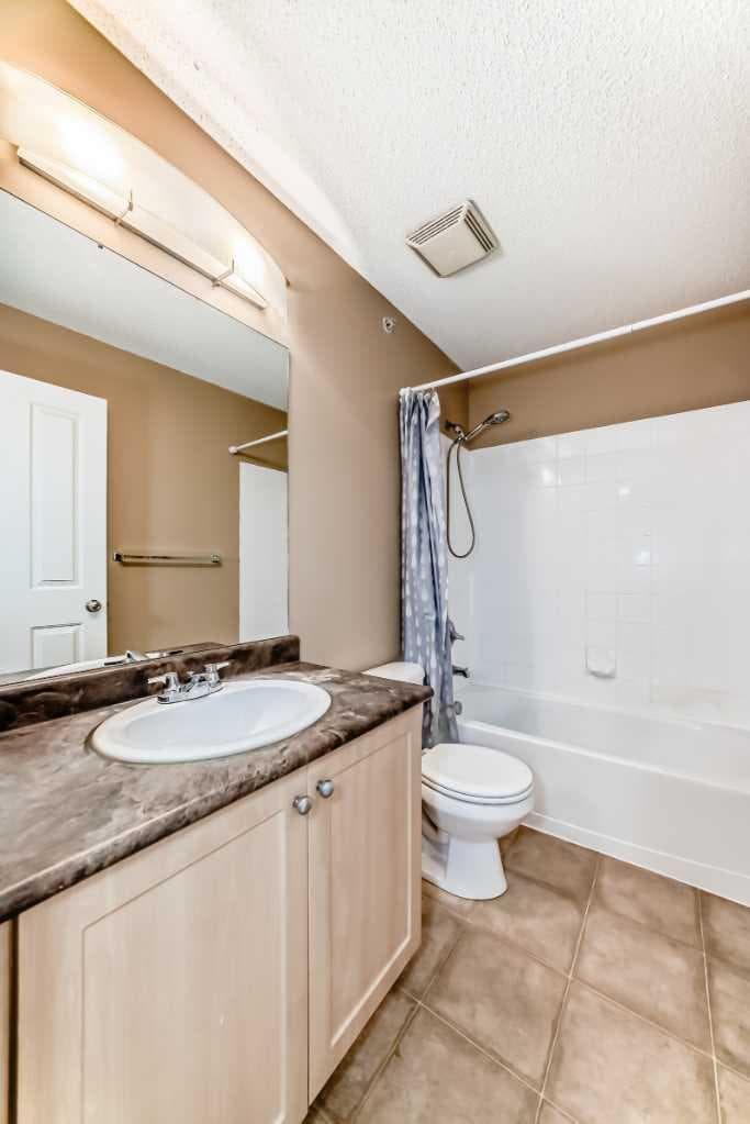 2413, 333 Taravista Drive NE