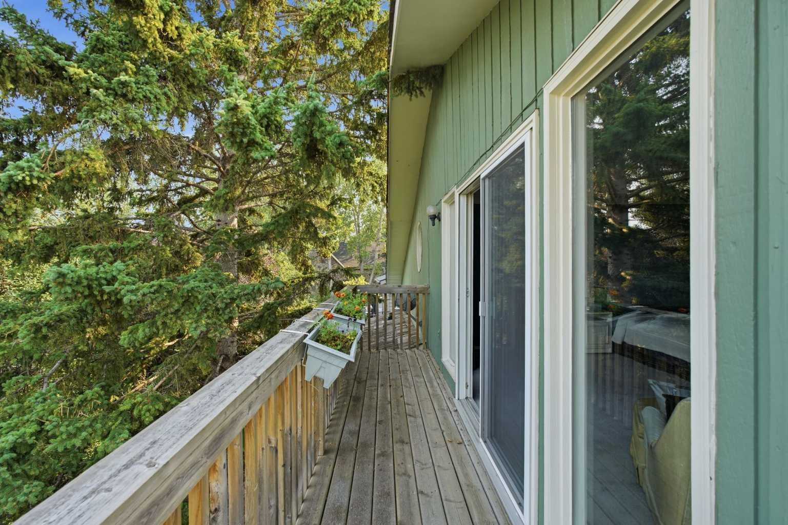 336 Pump Hill Crescent SW
