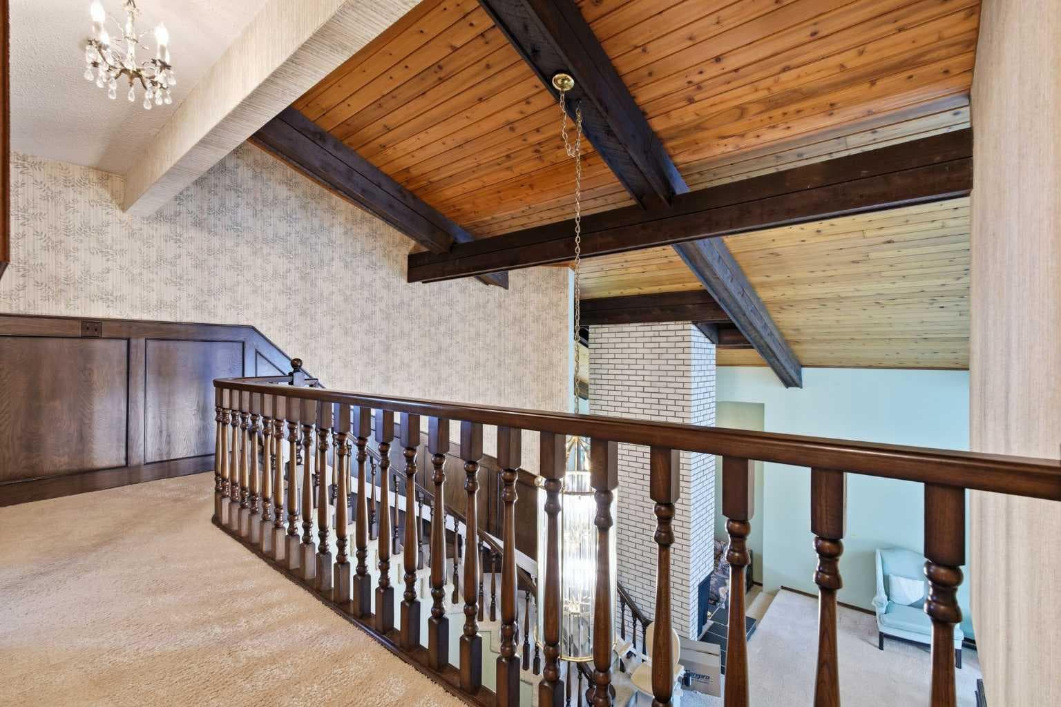 336 Pump Hill Crescent SW