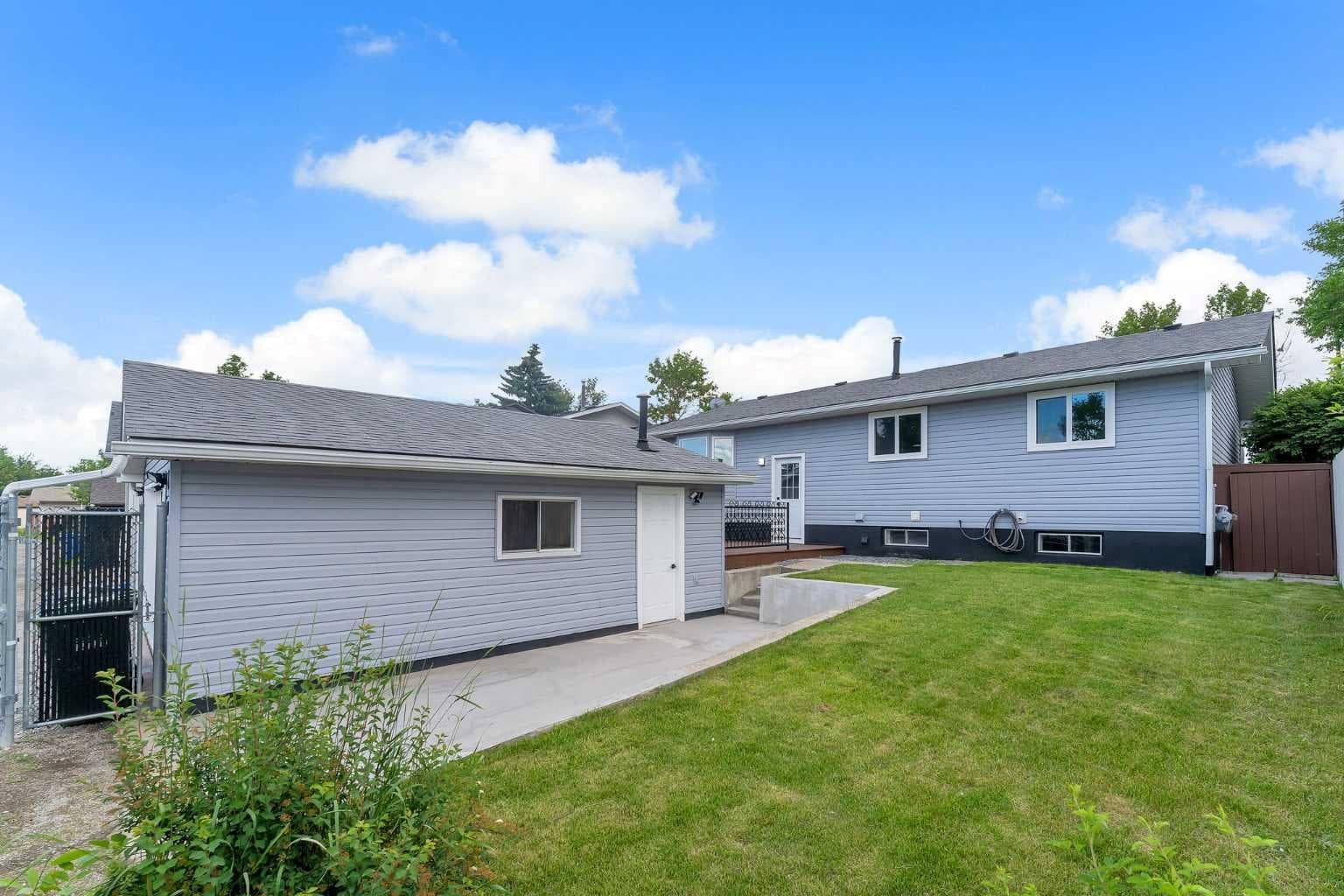 119 Templewood Road NE
