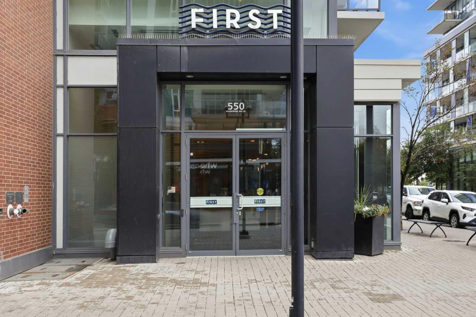 1301, 550 Riverfront Avenue SE
