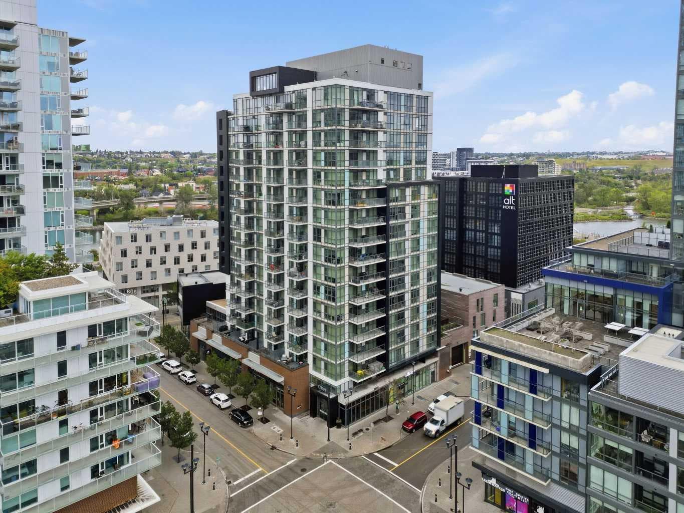 1301, 550 Riverfront Avenue SE